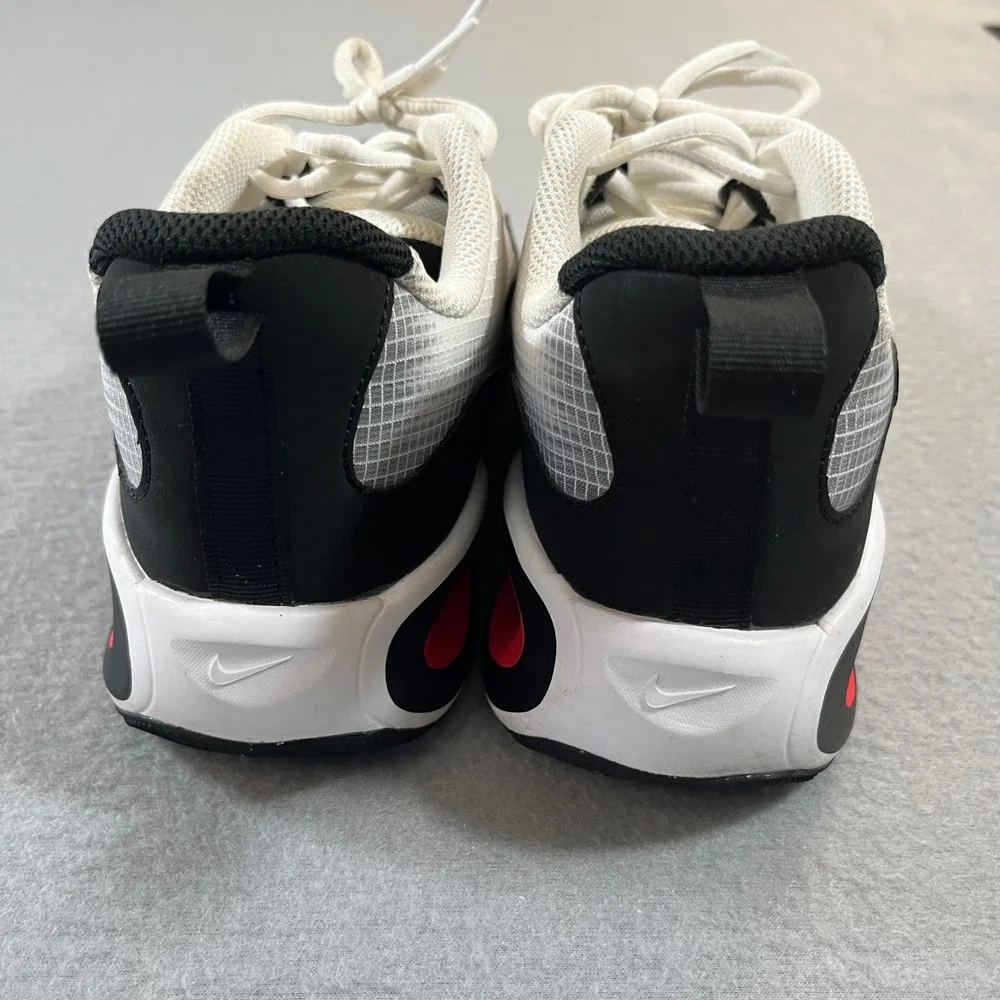 Nike Air Max nova GS White Black University Red youth big Kids Size 6Y